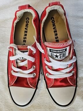 Converse All Star Low Top Sneakers in Red and White